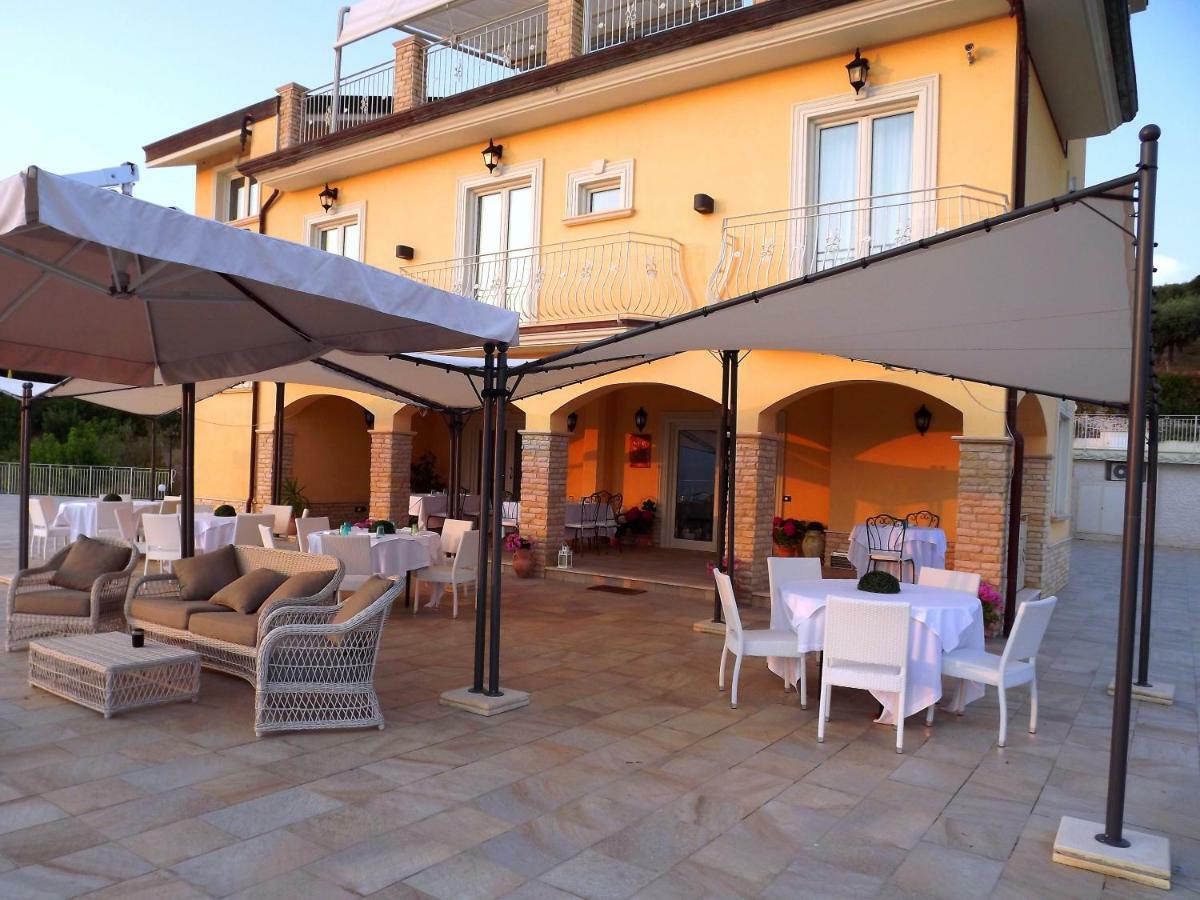 Villa Marchesa Castelnuovo Cilento Exterior foto